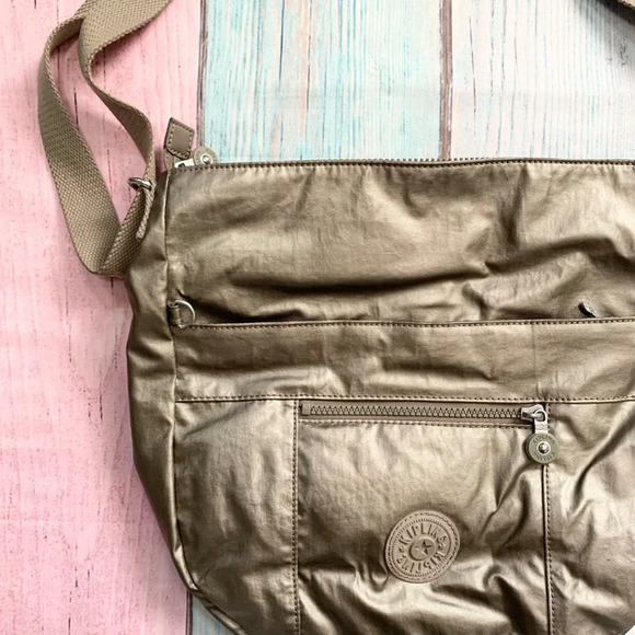 Kipling metallic gray crossbody bag medium size - Picture 2 of 8